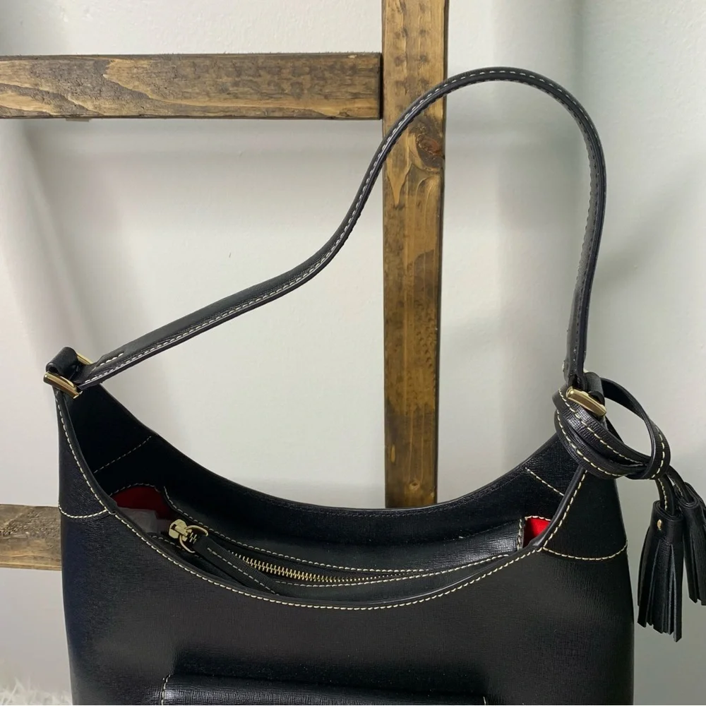 Dooney & Bourke this elegant